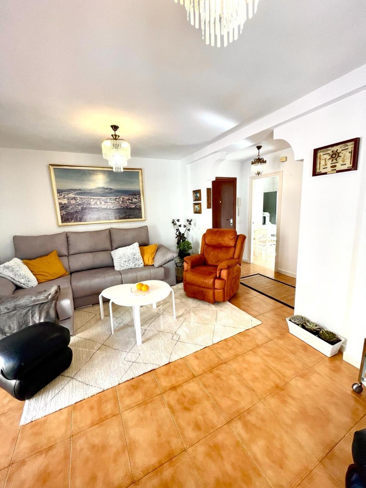 Centro Con Solarium Apartment *